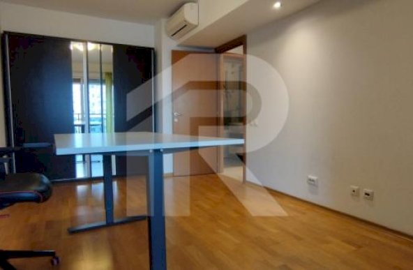 Apartament lux 3 camere+parcare Unirii-Alba Iulia