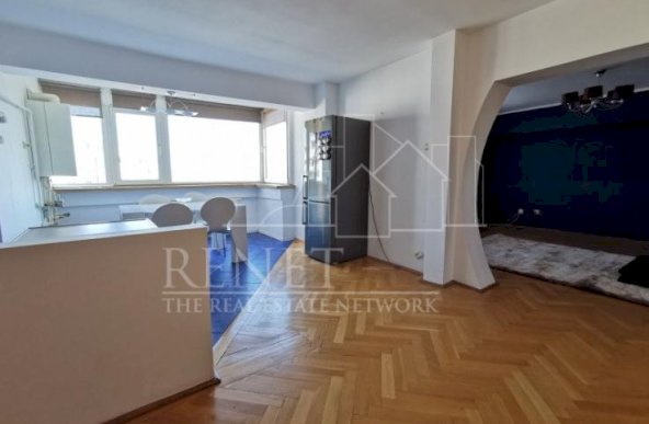 Apartament UltraCentral, bloc Casa Cartii