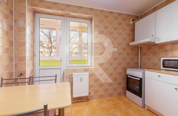 Apartament 2 camere langa Școala Gimnaziala de Arte nr 5