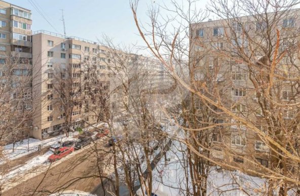 Apartament 4 camere mobilat-utilat  Str C-tin Titel Petrescu-Ghencea