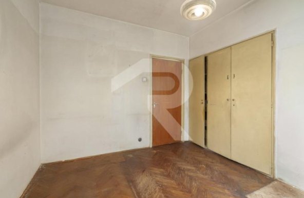 Apartament 3 camere in celebrele “E”-uri speciale de langa Afi Mall