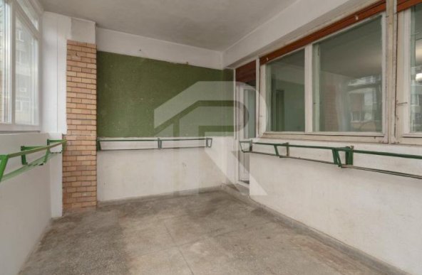 Apartament 3 camere in celebrele “E”-uri speciale de langa Afi Mall