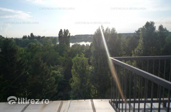 Penthouse Sisesti- lac Straulesti