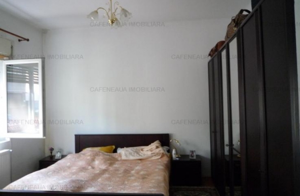 Vanzare apartament 3 camere, Turda, Bucuresti