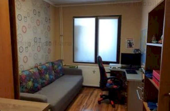 Inchiriere apartament 4 camere Crangasi Ceahlau