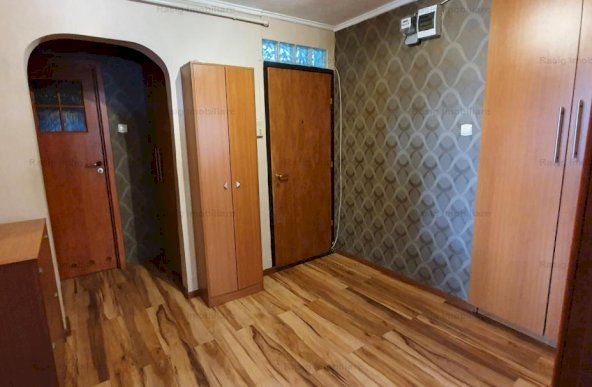 Inchiriere apartament 4 camere Crangasi Ceahlau