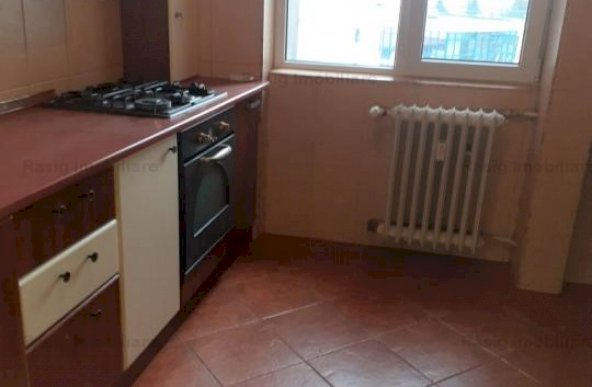 3 Camere zona Ion Mihalache - Ciuperca