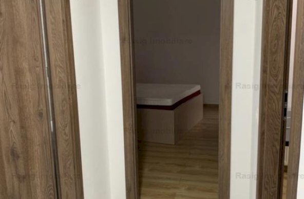 Inchiriez apartament 3 camere Unirii