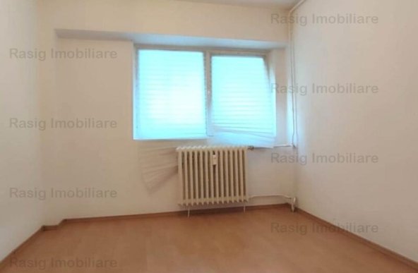 4 camere in zona Romana