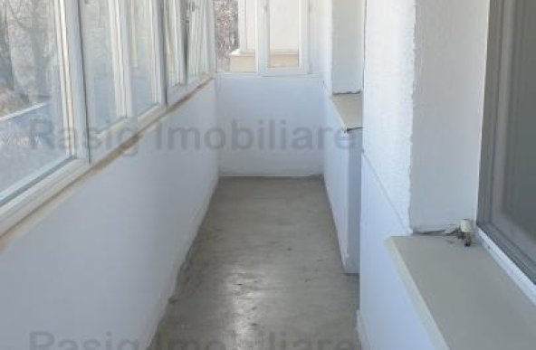 Vanzare apartament 2 camere soseaua Giurgiului - Piata Progresului