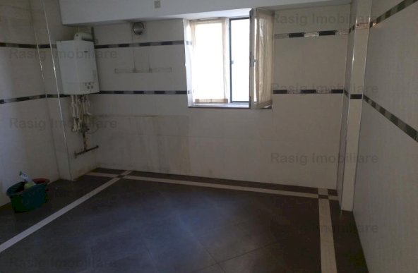 Inchiriere 3 camere zona Nerva Traian