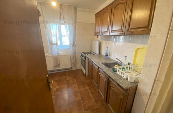 Vanzare apartament 2 camere Aviatiei