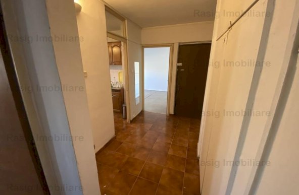 Vanzare apartament 2 camere Aviatiei