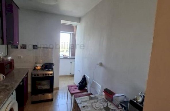 Vanzare apartament 2 camere Grivitei