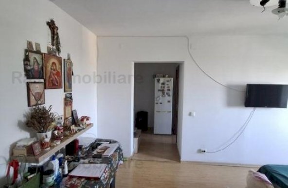 Vanzare apartament 2 camere Grivitei