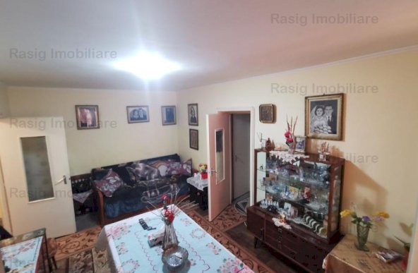 Vanzare apartament 2 camere Crangasi Parc - Metrou