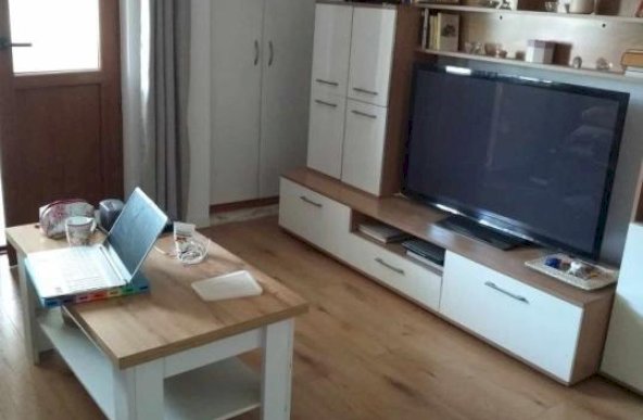 Vanzare apartament 2 camere Piata Chibrit