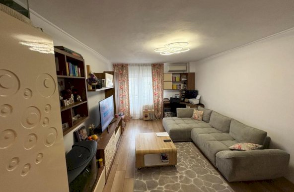 Apartament de vanzare 2 camere Calea Vacaresti