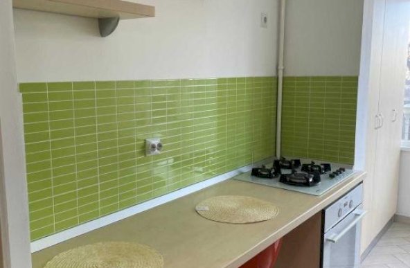 Vanzare apartament 2 camere Giulesti