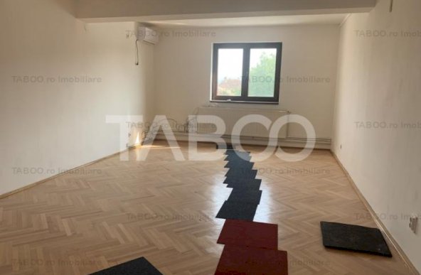 De inchiriat spatiu comercial 300 mp zona centrala Sibiu