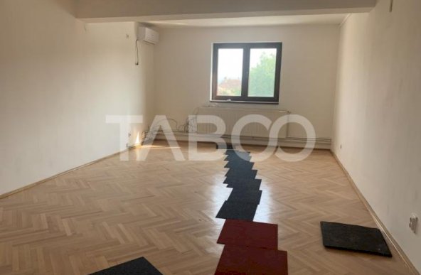 De inchiriat spatiu comercial 300 mp zona centrala Sibiu