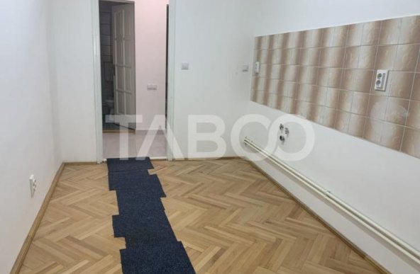 De inchiriat spatiu comercial 300 mp zona centrala Sibiu