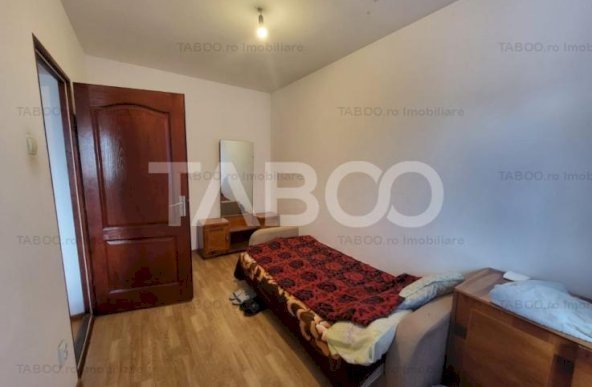 Apartament 4 camere pe 2 etaje deja inchiriat zona Rahovei 