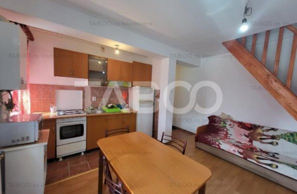 Apartament 4 camere pe 2 etaje deja inchiriat zona Rahovei 