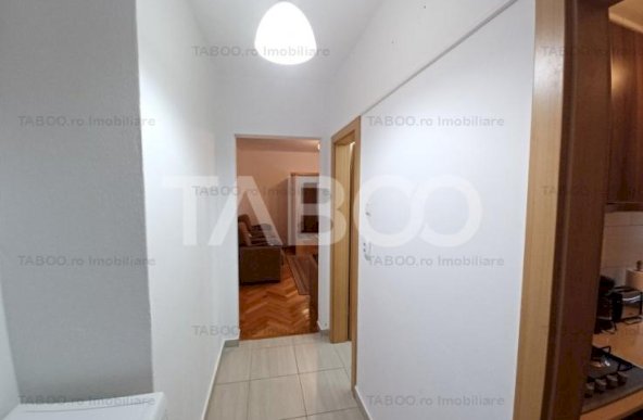 Apartamet renovat cu 2 camere balcon de vanzare Cedonia Mihai Viteazul