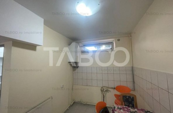 Garsoniera decomandata Calea Dumbravii renovata 32 mp utili in Sibiu