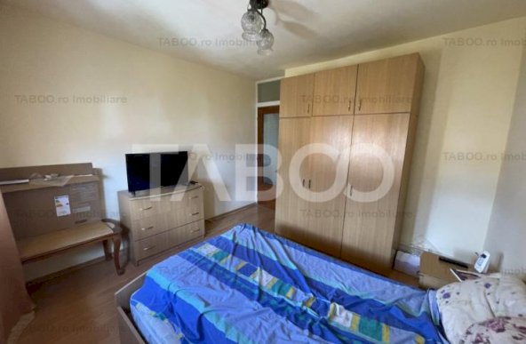 Apartament decomandat 3 camere 50 mp utili mobilat utilat Alba Iulia