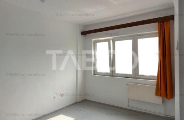 Comision 0% Apartament 3 camere etaj 3 luminos calduros Cisnadie