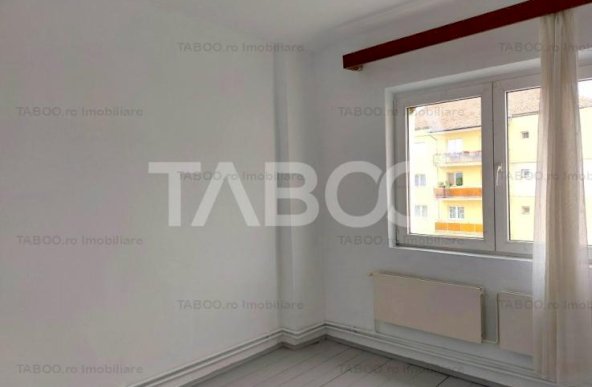 Comision 0% Apartament 3 camere etaj 3 luminos calduros Cisnadie