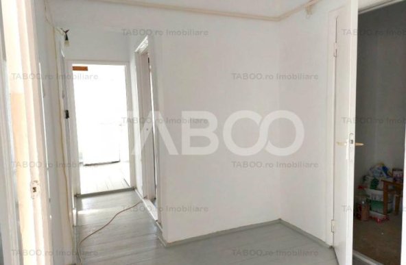 Comision 0% Apartament 3 camere etaj 3 luminos calduros Cisnadie