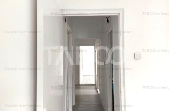 Comision 0% Apartament 3 camere etaj 3 luminos calduros Cisnadie