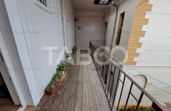 Apartament 2 camere 52mpu pretabil regim hotelier in Centul Istoric