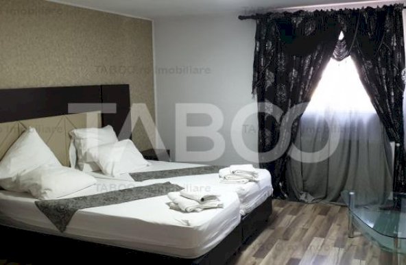 Pensiune 23 de camere 19 bai 2100 mpu restaurant terasa Alba Iulia 