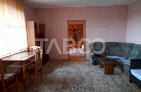 Casa individuala 12 camere 450 mpu teren de 700 mp Turnisor Sibiu 