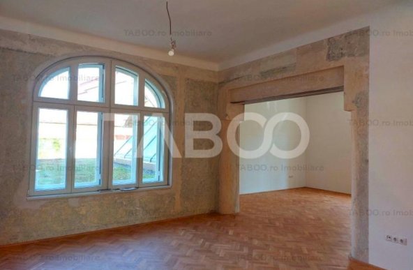 Casa istorica restaurata modernizata in totalitate zona Centrala Sibiu