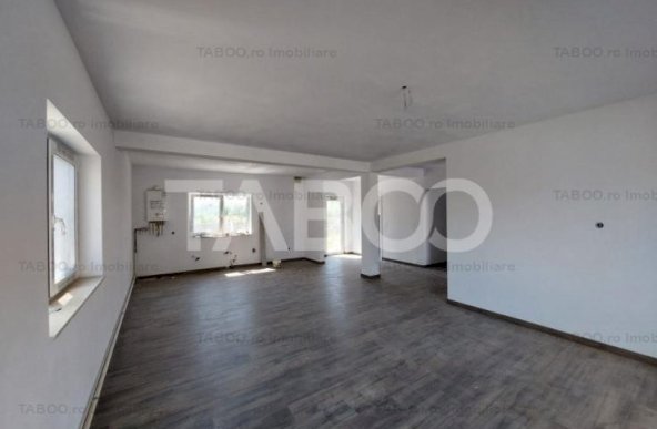 Casa insiruita 4 camere 2 bai 120 mpu balcon curte Micesti Alba Iulia