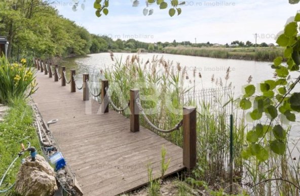 Vila de vanzare in Corbeanca Ilfov cu deschidere la lac