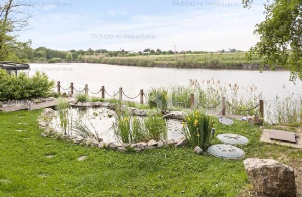 Vila de vanzare in Corbeanca Ilfov cu deschidere la lac