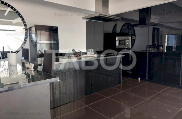 Penthouse de inchiriat 244 mp modern mobilat si utilat terasa Sibiu