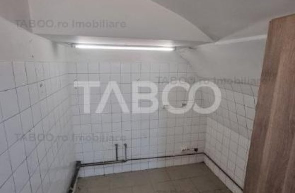 Casa de vanzare 240 mpu curte zona centrala pretabil birouri Sibiu