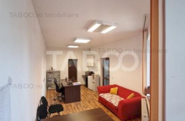 Casa de vanzare 240 mpu curte zona centrala pretabil birouri Sibiu