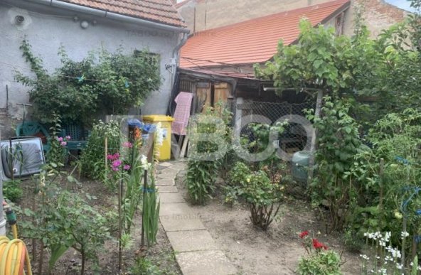 Casa cu 2 camere si gradina de vanzare in Sibiu zona Orasul de jos