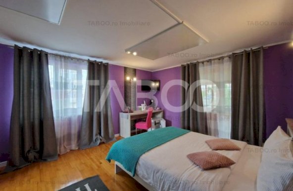 Casa 3 nivele cu etajele 1 si 2 afacere in regim hotelier Strand