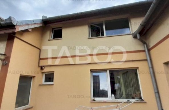 Casa de vanzare individuala 240 mpu gradina teren 600 mp Sibiu