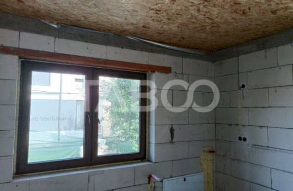 Casa 1 nivel 3 camere 75 mp utili utilitati curte Lipoveni Alba Iulia