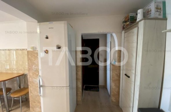 Apartament 2 camere 49 mpu mobilat utilat balcon Cetate Alba Iulia 